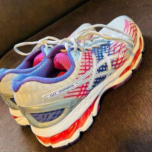 Asics GEL Nimbus 17 Light Grey Purple Ruby Red Womens running 7 US 38 EUR - Picture 5 of 10